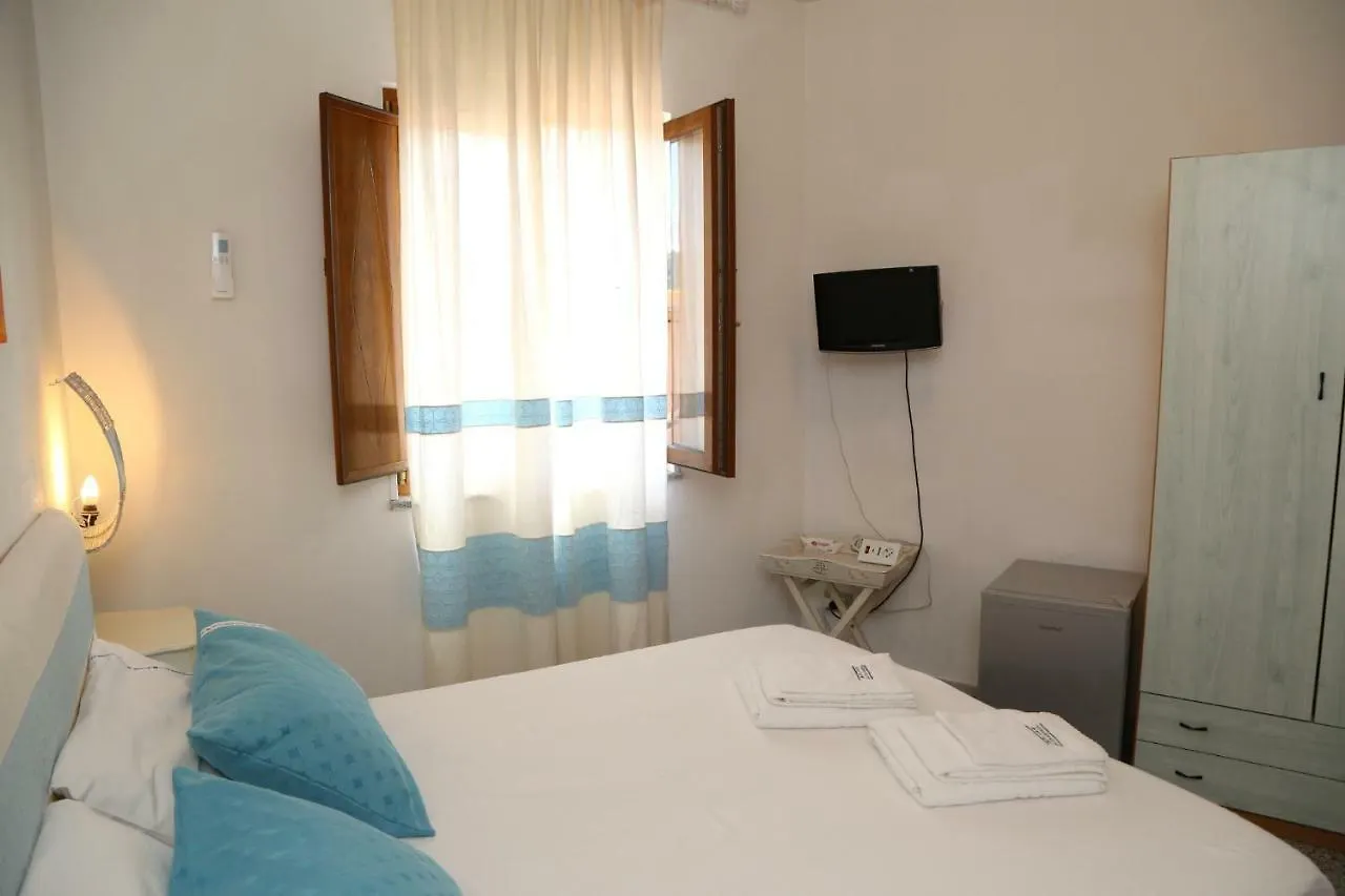 Il Tramonto Bed & Breakfast Castelsardo 5*,  Italy